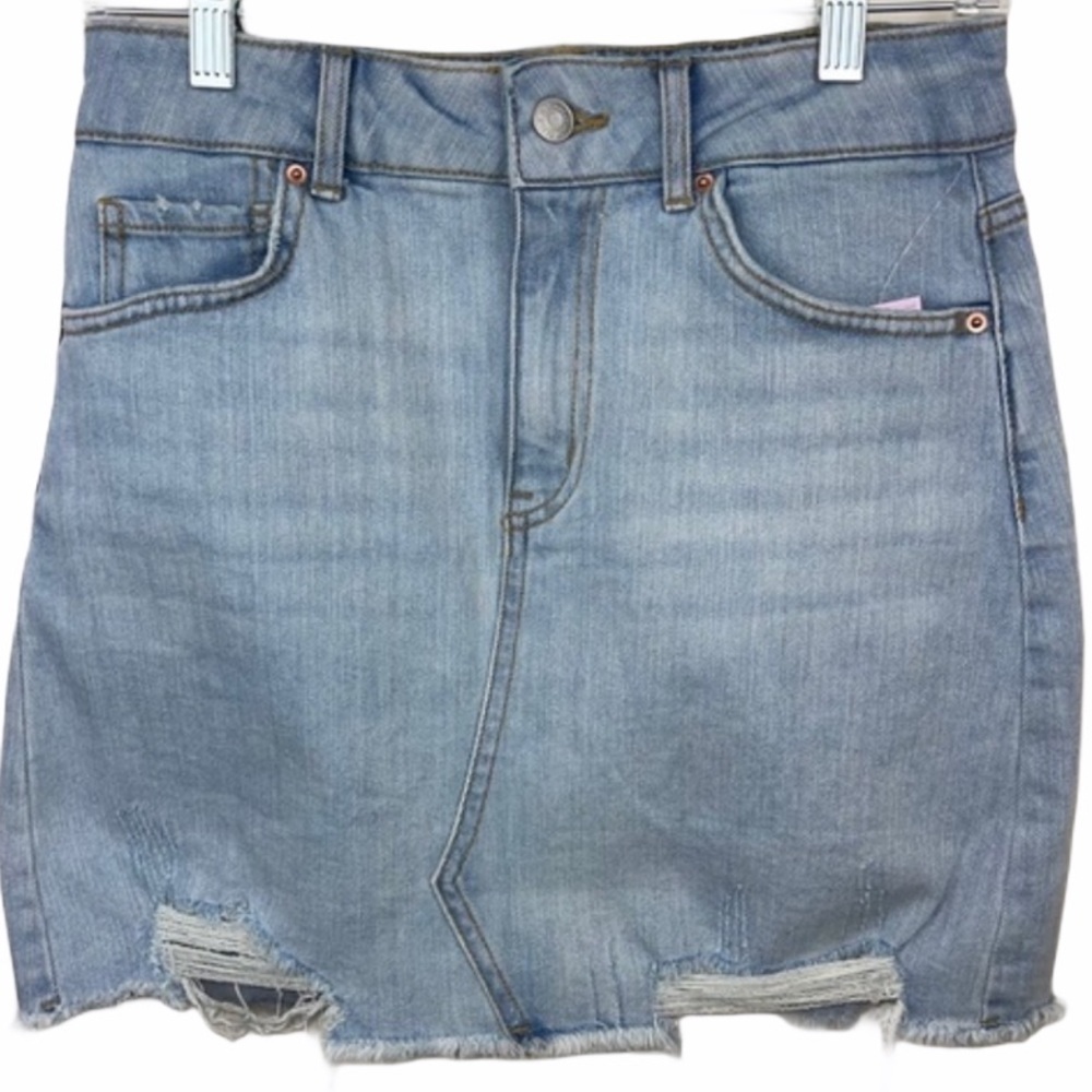 NEW Wild Fable Distressed Jean Skirt Light Wash 2